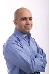 采埃孚数据与人工智能研发突破 打造通用AI系统，加速高级辅助驾驶验证与法规落地